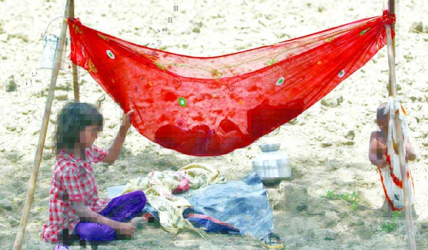 వలస బతుకులు..!