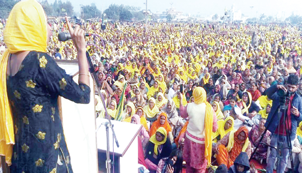 మహోద్యమంలో.. మహిళా శక్తి