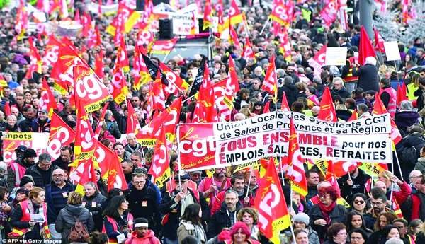French-pension-reform-as-a-challenge-for-the-ruling-and-working-class