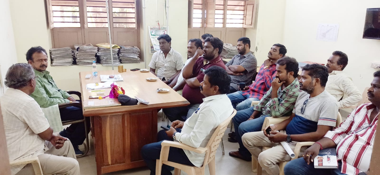 ప్రభుత్వం, ప్రజల మధ్య వారధిగా మీడియా పాత్ర కీలకం