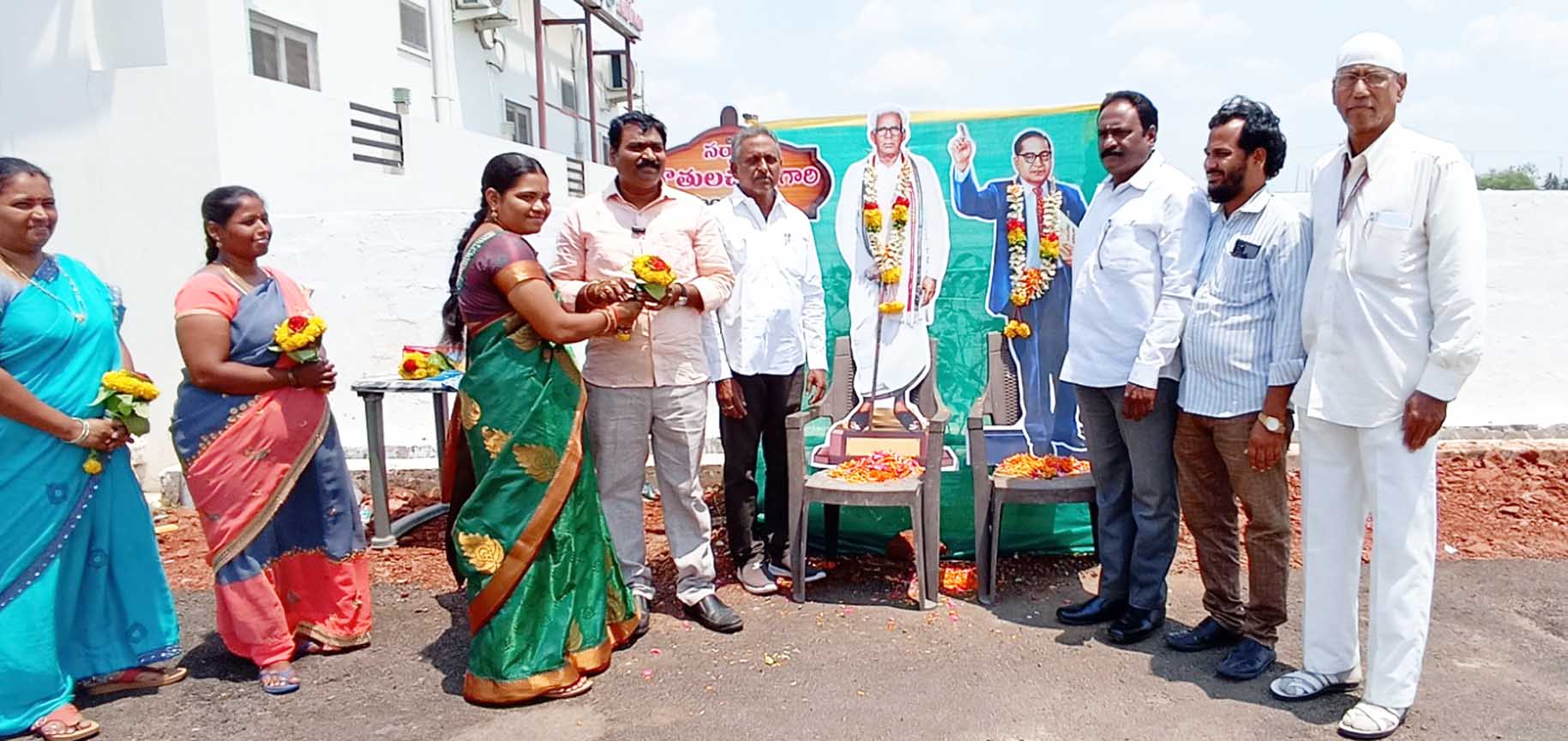 సర్దార్‌ గౌతు లచ్చన్న సభా ప్రాంగణంగా నామకరణం