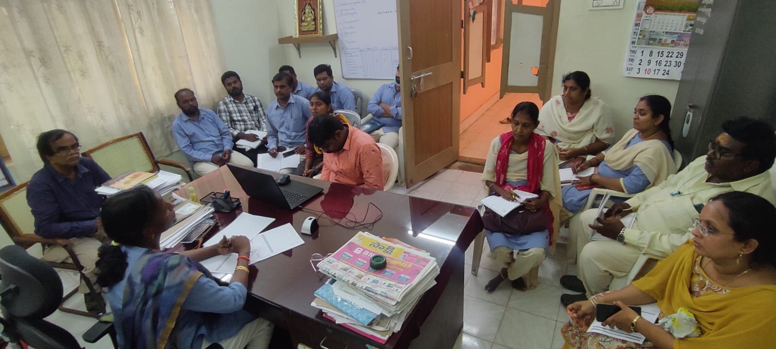 గృహ నిర్మాణాలు వేగవంతం చేయండి