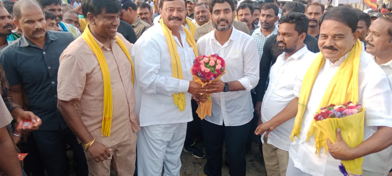 లోకేష్‌ పాదయాత్రలో బికె, పల్లె, సవితమ్మ