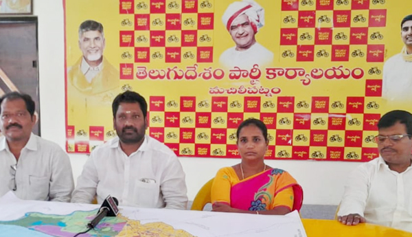 muda-in-ycp-hands
