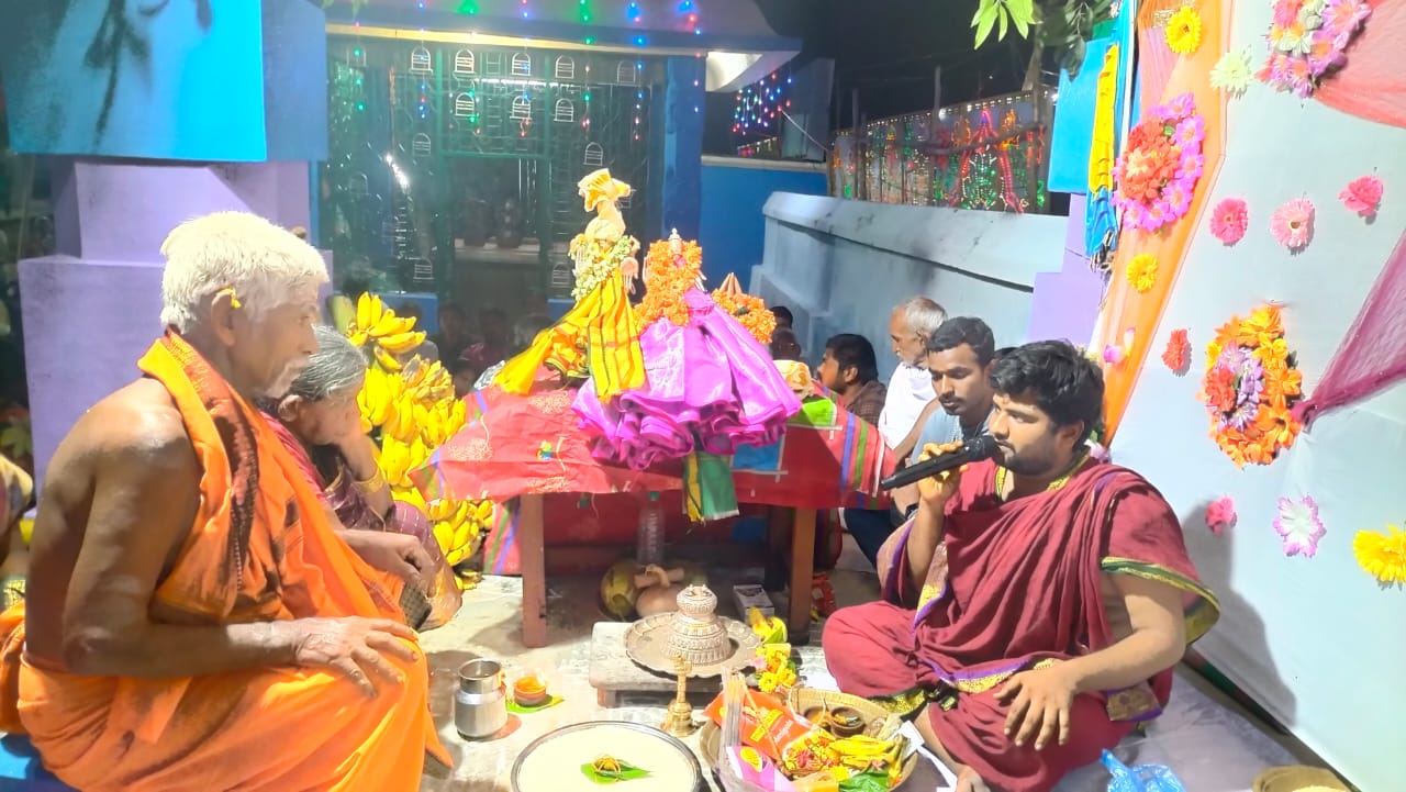 వైభవంగా స్వామివారి కళ్యాణం