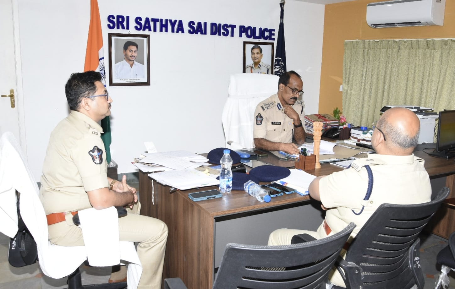 నేరాల నియంత్రణపై దృష్టి : డిఐజి