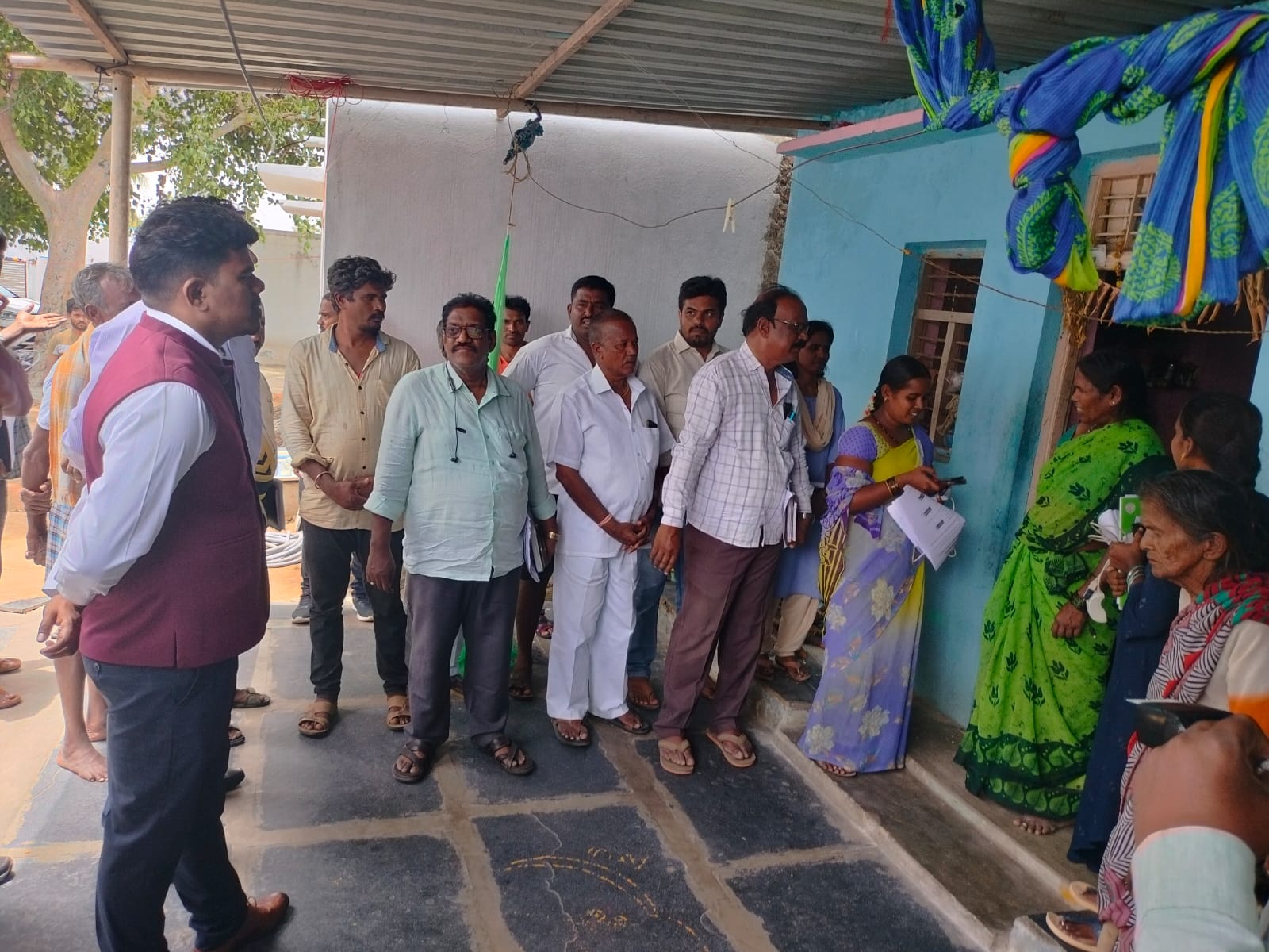 ప్రజలకు మేలు చేసేలా 'జగనన్న సురక్ష' : కలెక్టర్‌