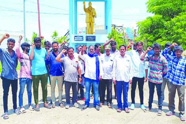 తిరుమలాయపాలెం ఘటనపై విచారణకు డిమాండ్‌