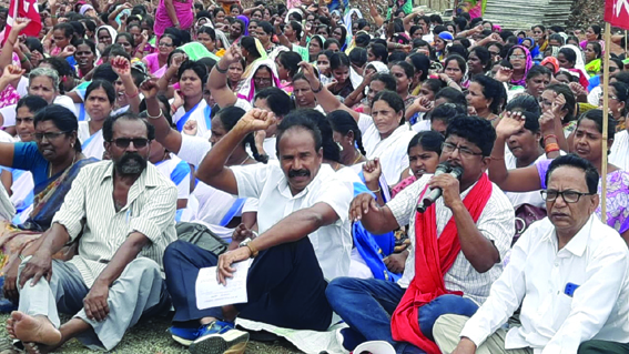 ఆశావర్కర్లపై వేధింపులు దారుణం