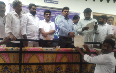సమస్యలు పరిష్కారం