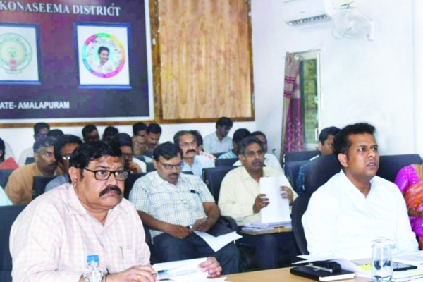 అత్యంత పారదర్శకంగా భూ రీ సర్వే