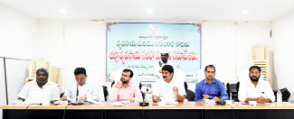 సమావేశంలో మాట్లాడుతున్న పంజం సుకుమార్‌రెడ్డి