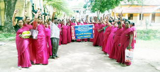 మదనపల్లె : నిరసన తెలుపుతున్న విఒఎలు