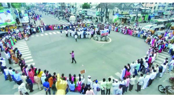 మణిపూర్‌లో దారుణాలు అరికట్టాలి