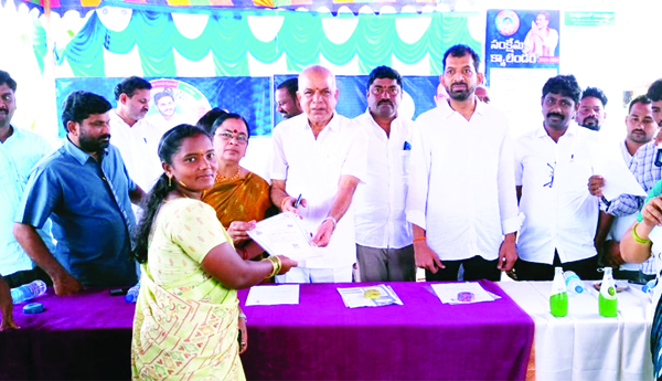 గ్రామాల్లో జగనన్న సురక్ష