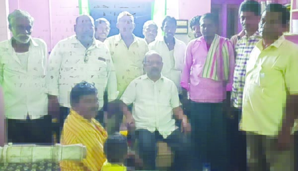అనుచరులతో ఆత్మీయ సమావేశం