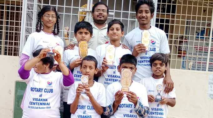 /Disabled-students-who-excelled-in-sports-competitions