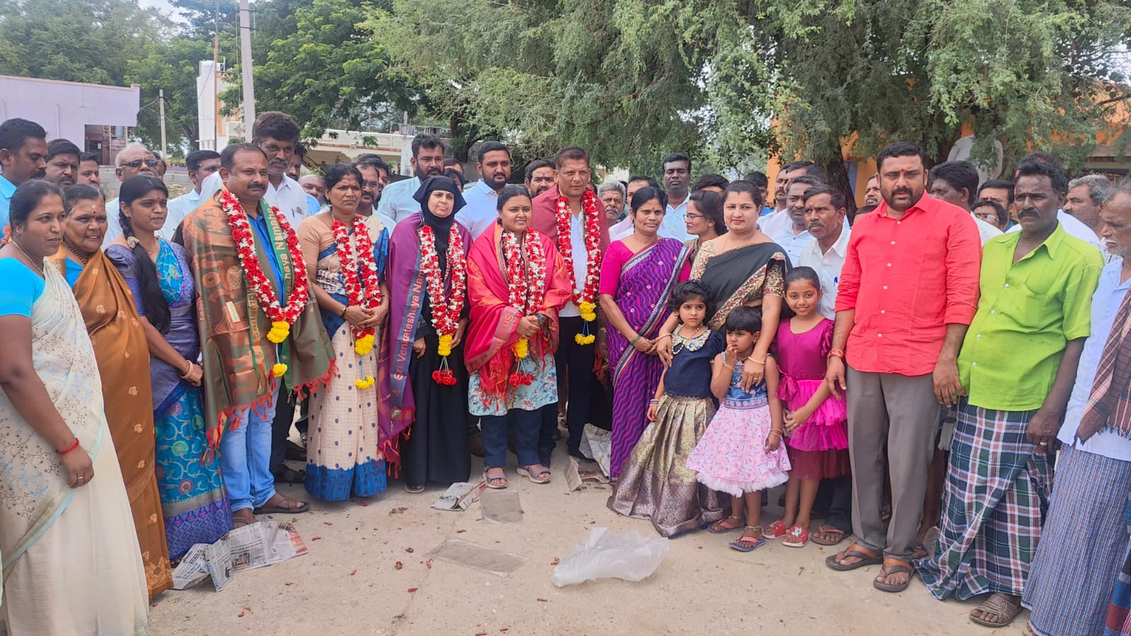 రూ.కోటితో ఆలయ అభివృద్ధి పనులు