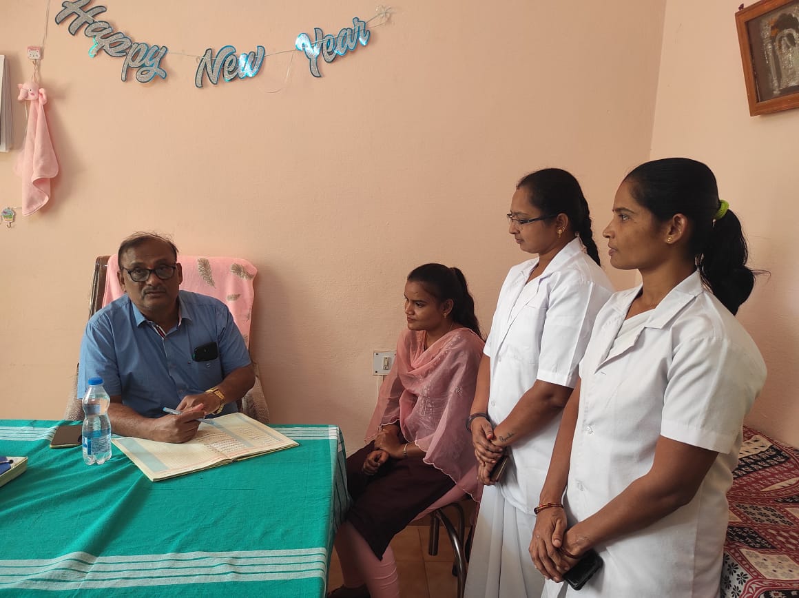 ఆరోగ్య కార్యక్రమాల అమలు బాధ్యత వైద్యాధికారులదే