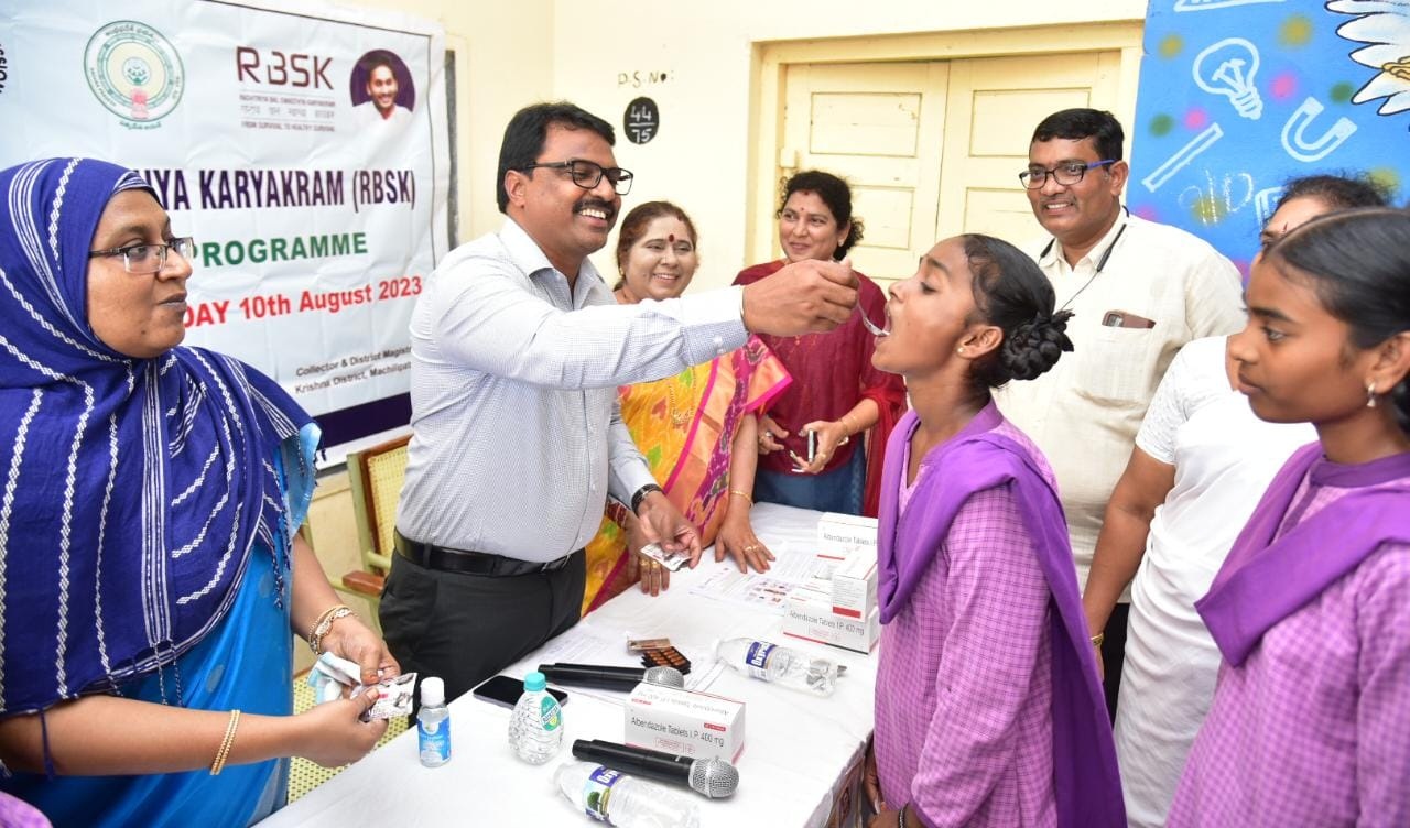 నులిపురుగుల నివారణకు ప్రత్యేక శ్రద్ధ పెట్టాలి : కలెక్టర్‌