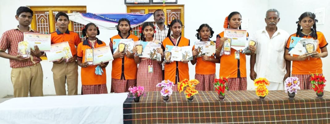 వకృత్వ పోటీల్లో శ్రీవిద్యాలయ విద్యార్థుల ప్రతిభ