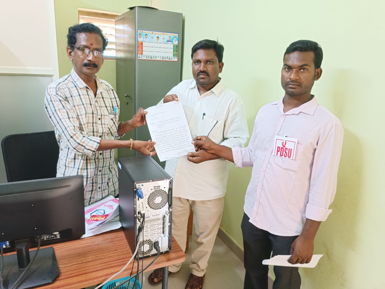 హాస్టల్‌ విద్యార్థుల సమస్యలు పరిష్కరించాలి : పిడిఎస్‌యు