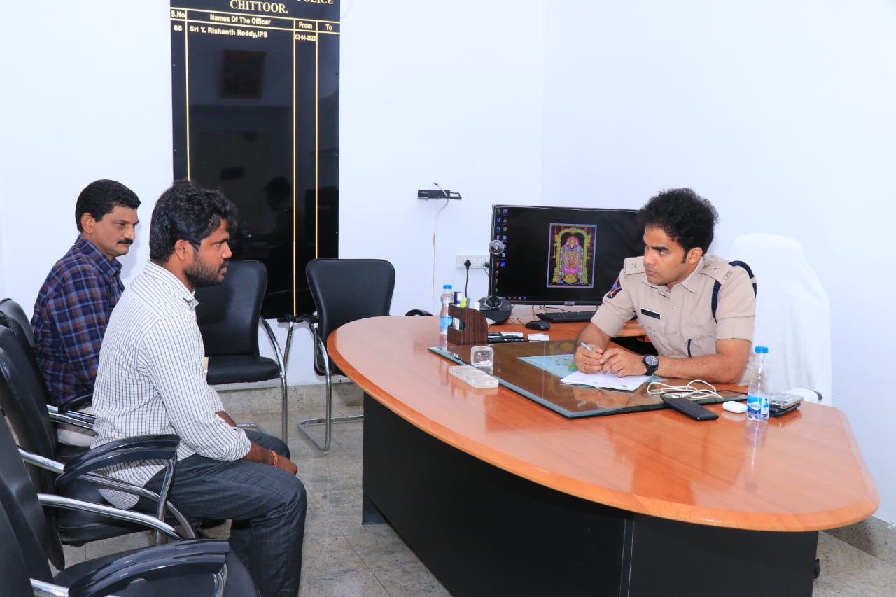 ప్రజాసమస్యలకు పరిష్కార వేదికగా 'స్పందన': ఎస్పీ