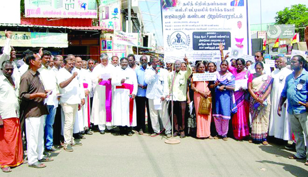 Dalit-Christians---Expulsion-from-Society-Church-Government!