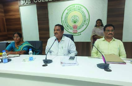ఇంటింటికీ ఓటు సర్వేపై సమావేశం