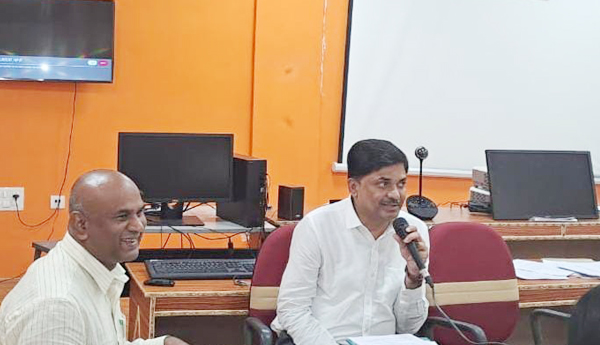 పిల్లల ప్రవర్తనపై పరిశీలన అవసరం