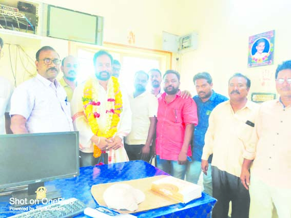 లైన్‌ ఇన్‌స్పెక్టర్‌గా రవికుమార్‌ బాధ్యతల స్వీకరణ