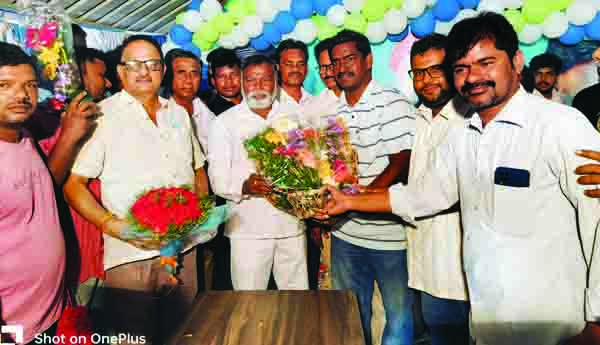 ఘనంగా బాబూరావు జన్మదిన వేడుకలు