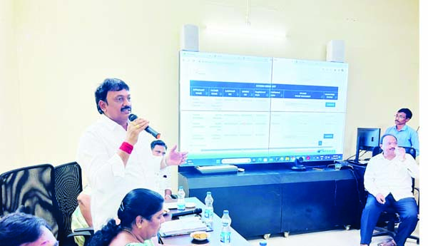 అందరి సహకారంతోనే రోడ్డు విస్తరణ