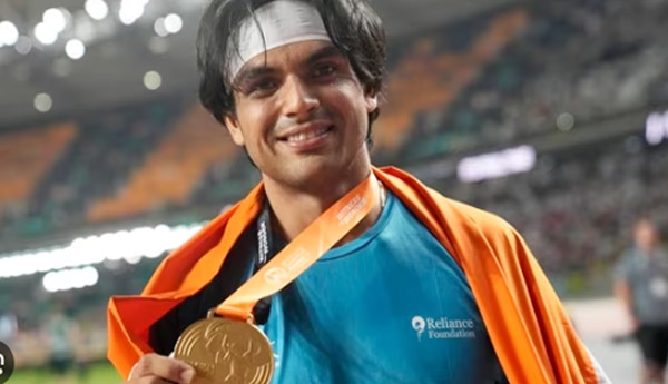 పతకాలు సాధించినందుకు సంతోషంగా వుంది : నీరజ్‌