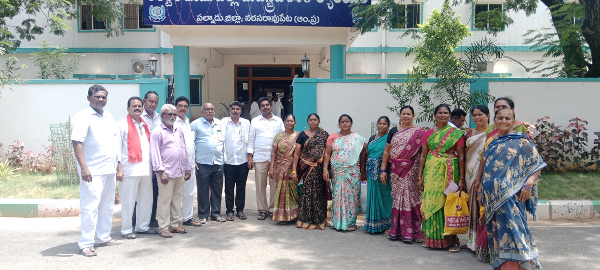 గిరిజనుల భూముల జోలికొస్తే సహించం