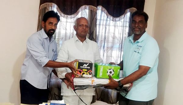 Distribution-of-sports-equipment-to-government-schools