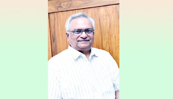 Poetry-should-be-the-lifeblood-of-writing