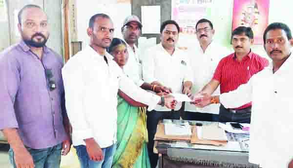 నామినేషన్లు దాఖలు