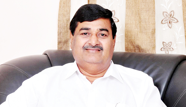 టిడిపి నేతలే ఇసుకాసురులు
