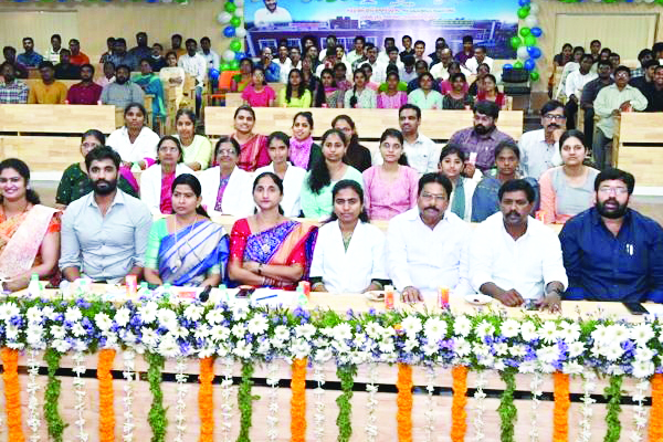 ప్రజారోగ్యానికి ప్రభుత్వం పెద్ద పీట