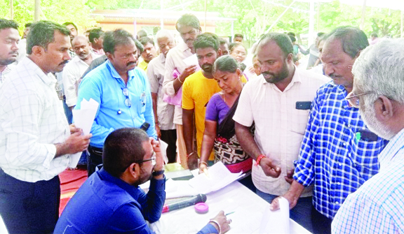 సచివాలయ భవన నిర్మాణ సిమెంట్‌ మాయం చేశారు..