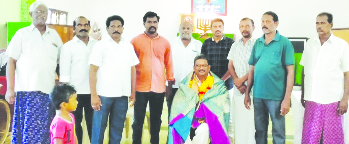 ఉత్తమ ఉపాధ్యాయ అవార్డు గ్రహీతలకు సత్కారం