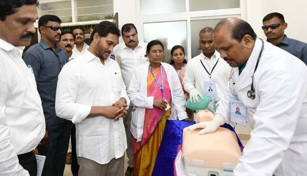 సమాజానికి తోడ్పాటునివ్వాలి : సిఎం