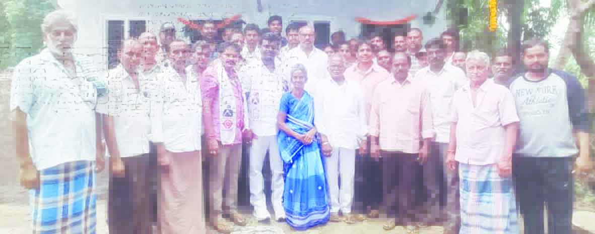 సర్పంచి సుబ్బారావు సేవలు అభినందనీయం