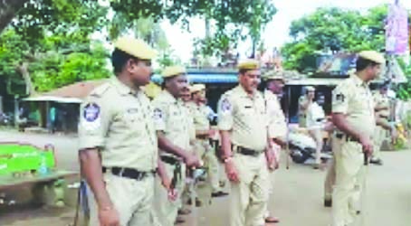 అమలాపురంలో ఉద్రిక్తత