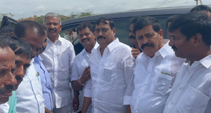  ఘనస్వాగతం