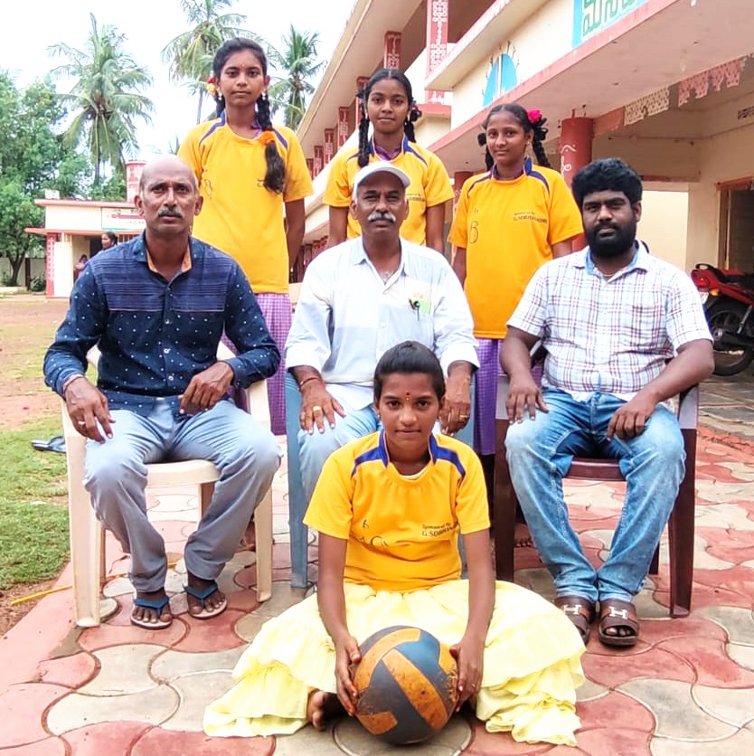 రాష్ట్రస్థాయి వాలీబాల్‌ జట్టుకు భాస్కరరావు పేట విద్యార్థులు ఎంపిక
