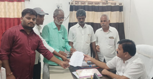 నిలిపివేయాలి