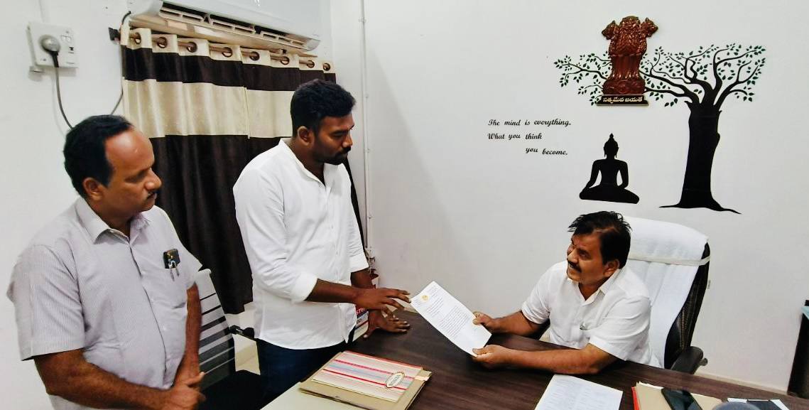 'అధికార' ప్రోద్బలంతో ఓట్ల తొలగింపు