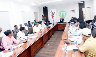 వేగవంతంగా అభివృద్ధి పనులు : గిరీష 